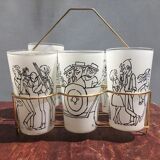 Set of glasses drawn by Cabù