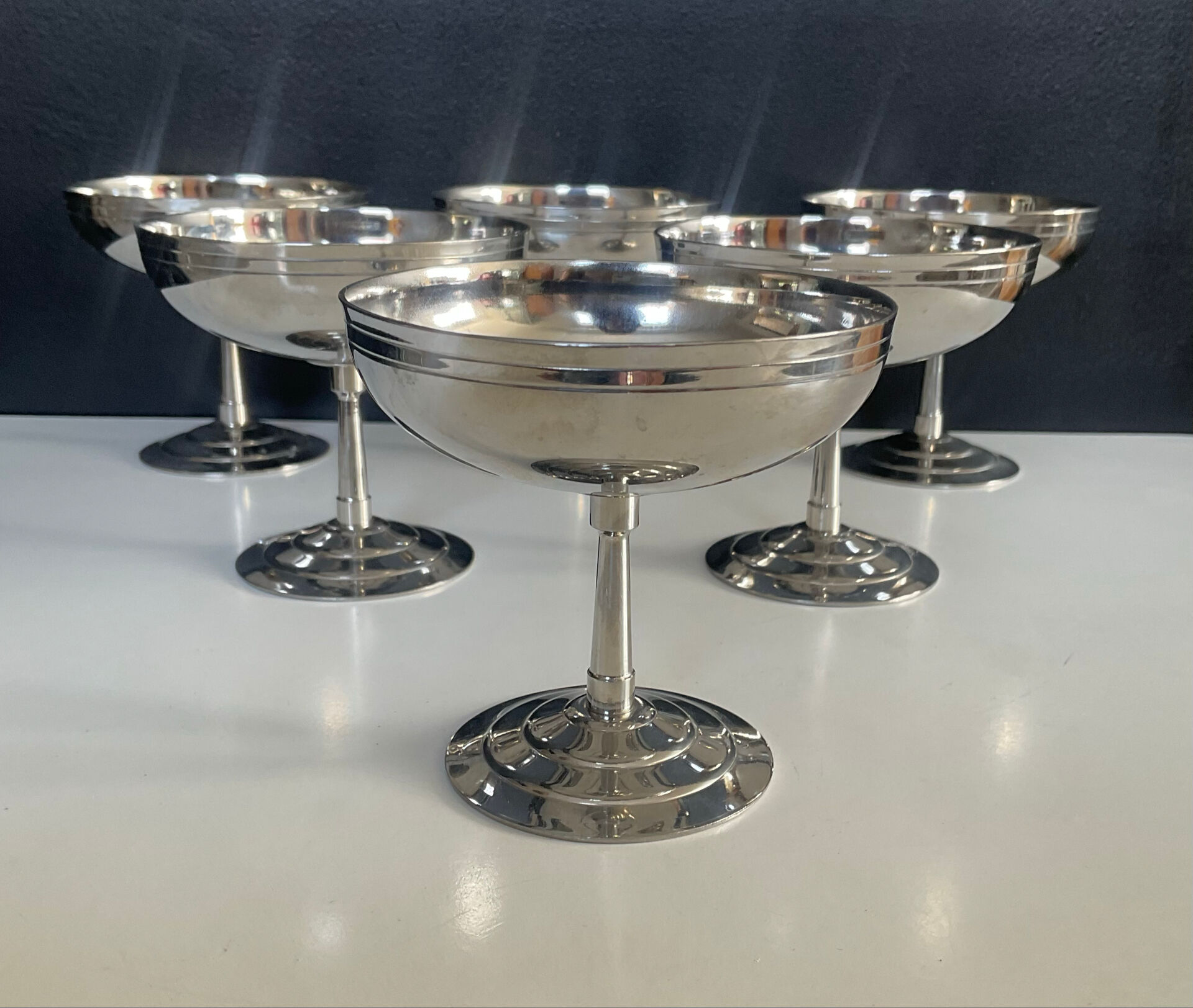 Set of 6 vintage stainless steel ice cream bowls