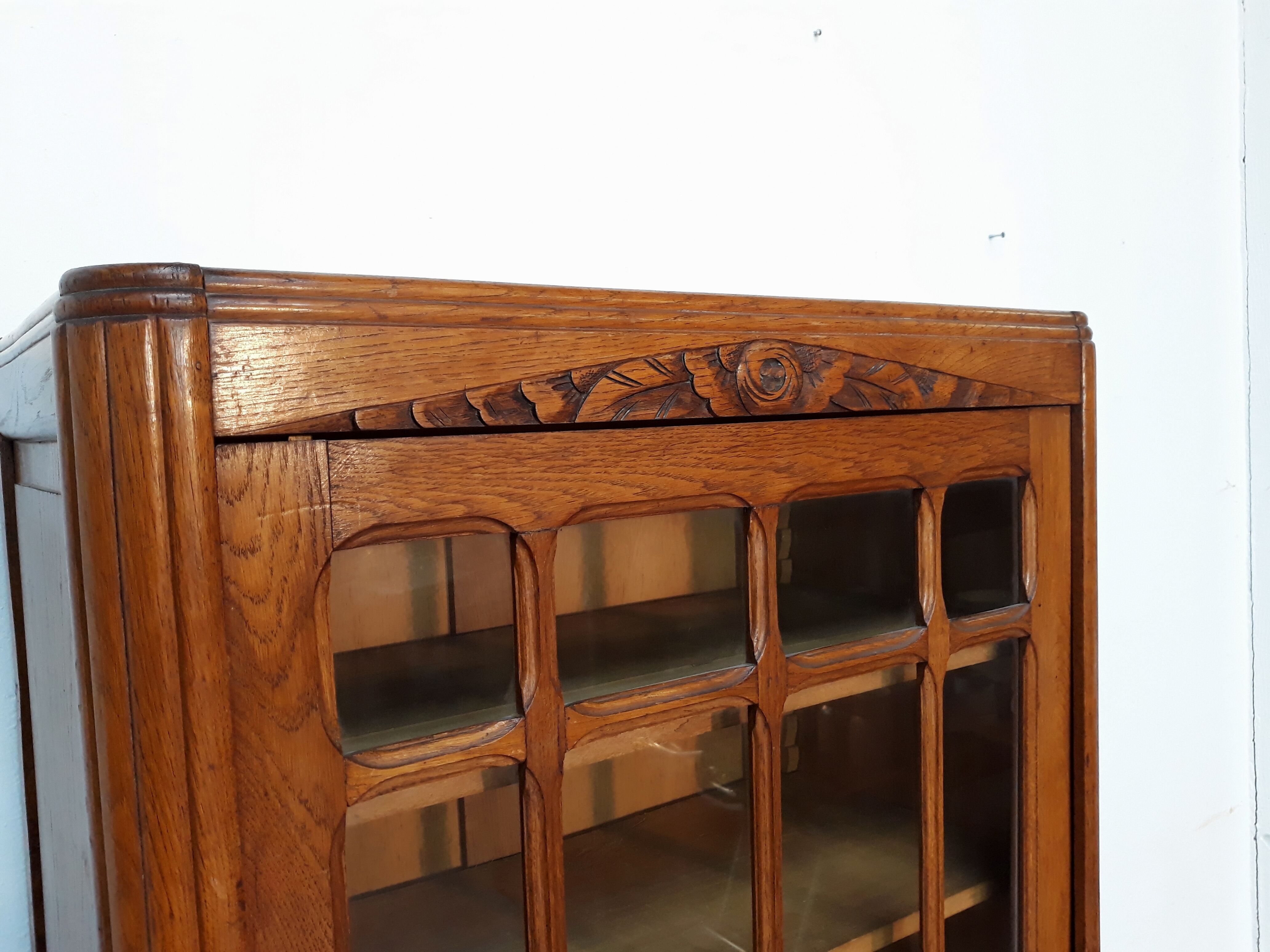 Art Deco wardrobre