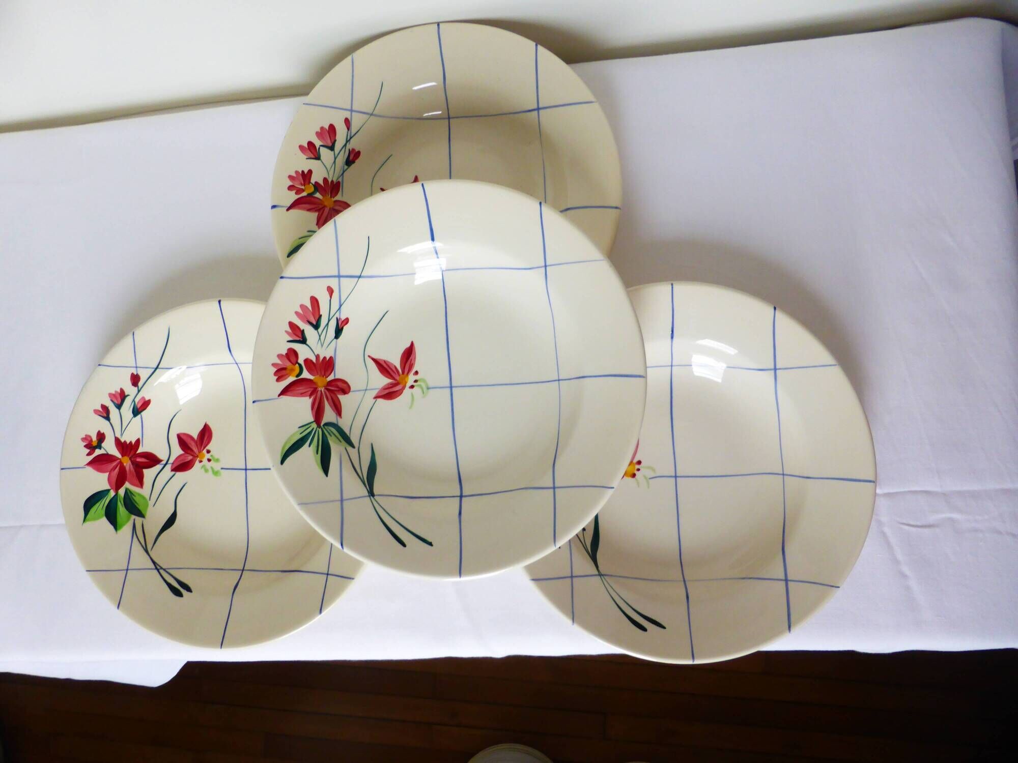 4 vintage Niderviller soup plates, Saumur model 220502