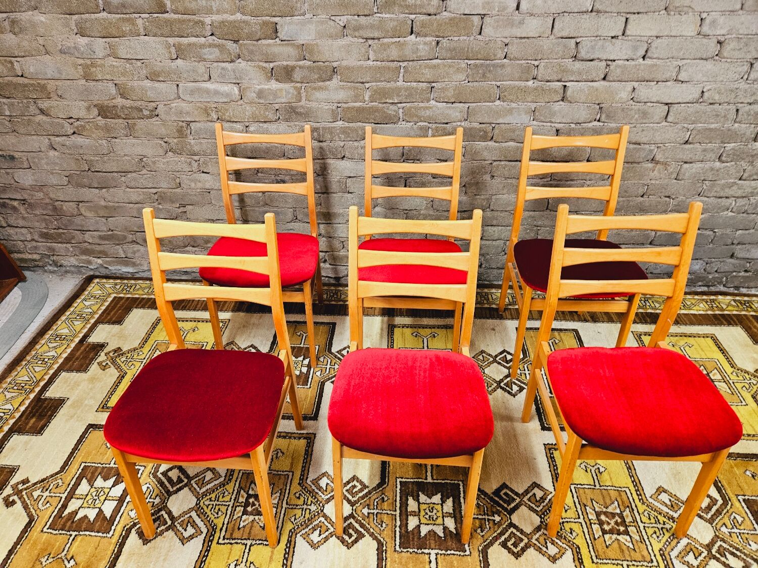 Set de 6 chaises tissu rouge 1960