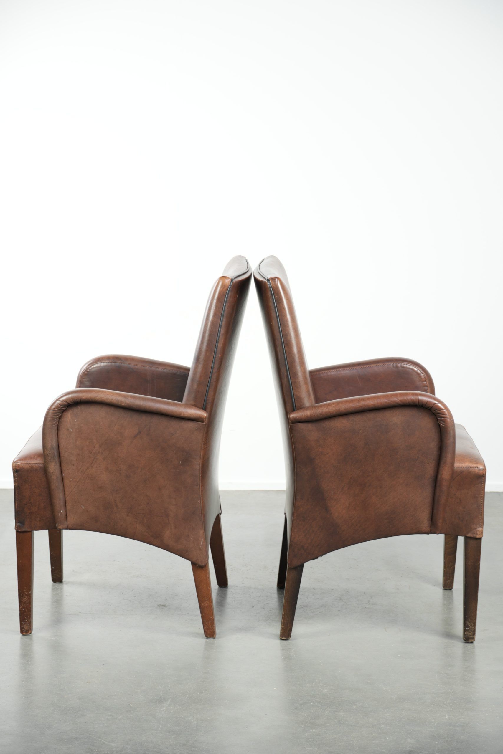 Set of 2 dining chairs / side chairs with armrests made of cowhide leather