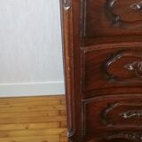 Oak chest of drawers