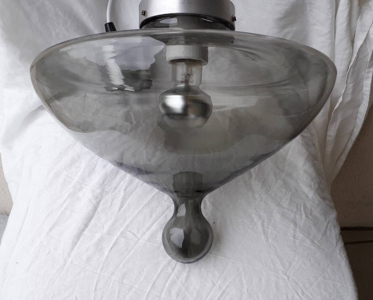 Glass suspension Raak