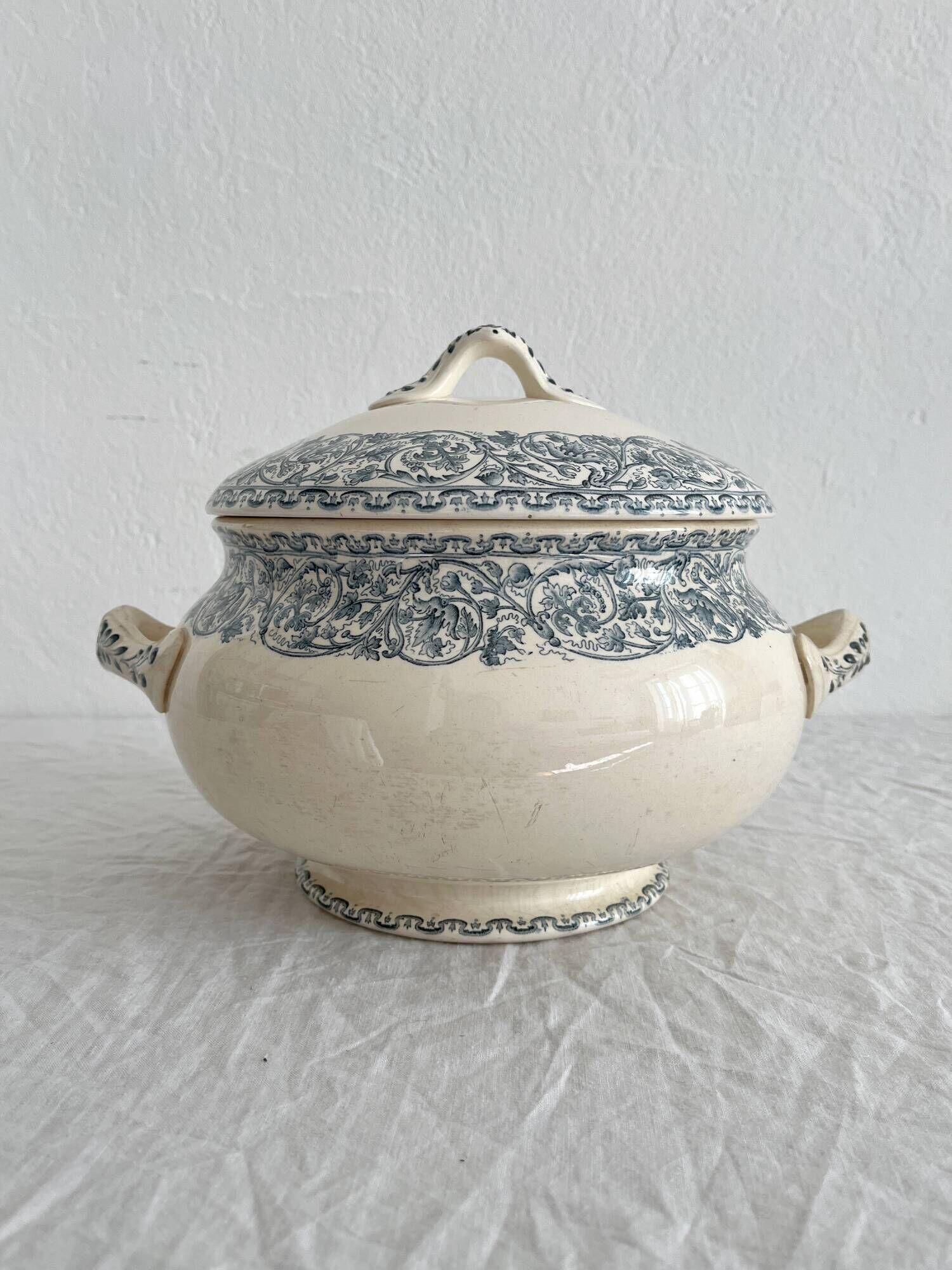 "Renaissance" ironstone dinnerware set from Creil and Montereau - 30 pieces