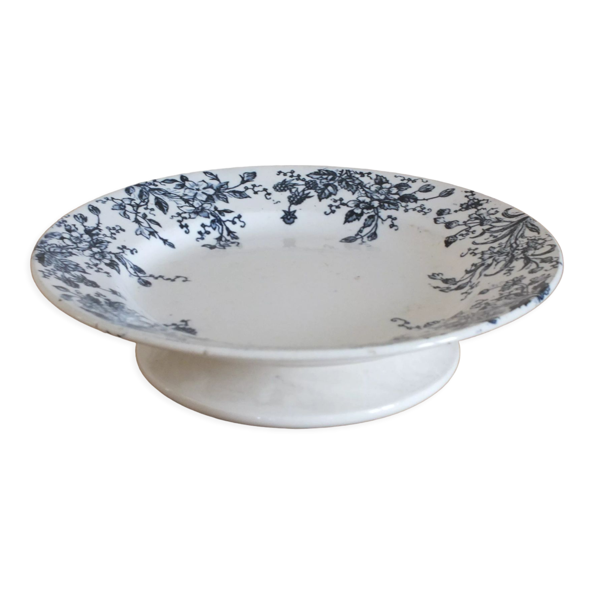 mounted plate or display in Iron Earth - fruit decoration