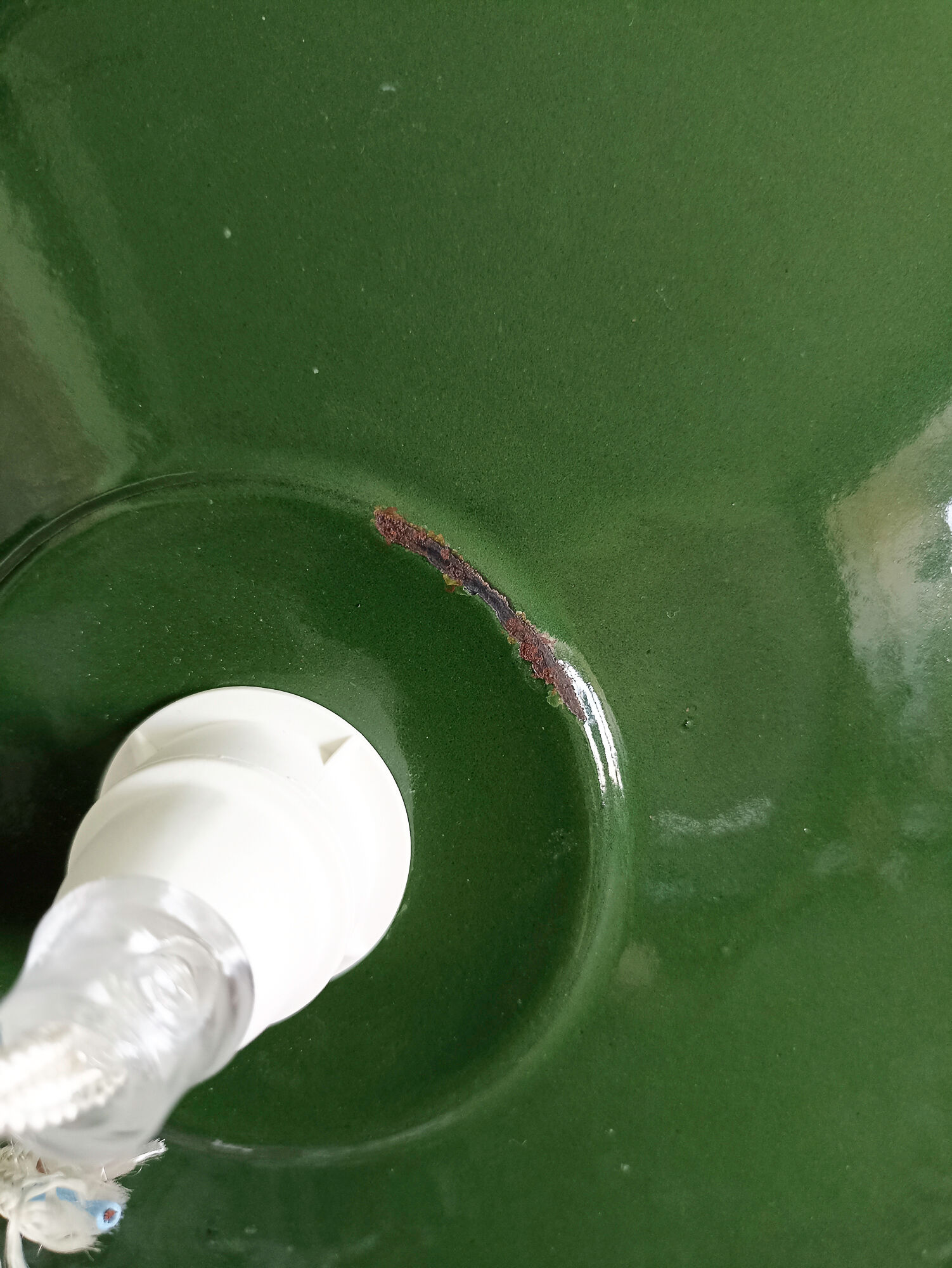 Industrial suspension bowl in enamelled sheet metal