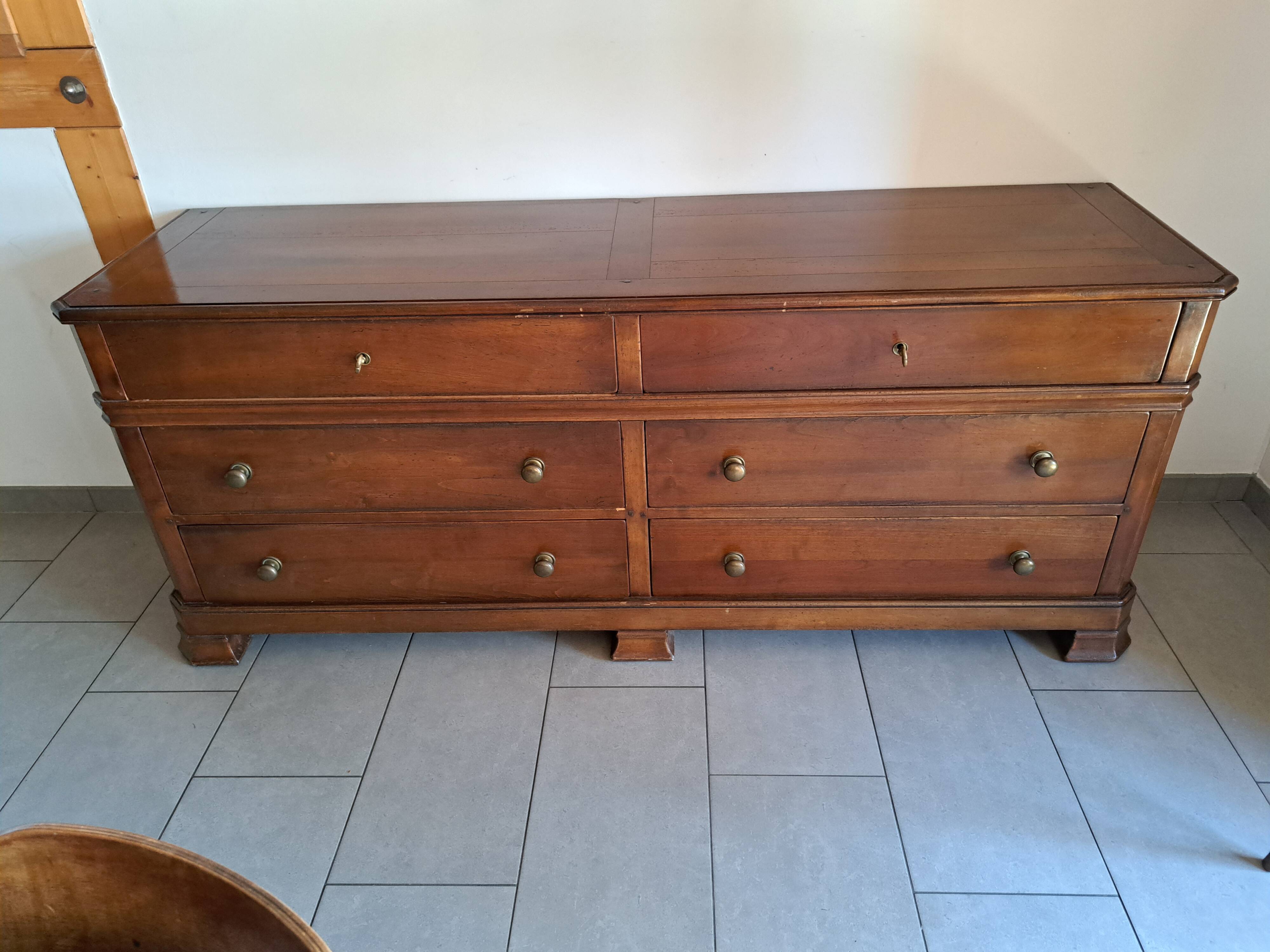 Professional furniture