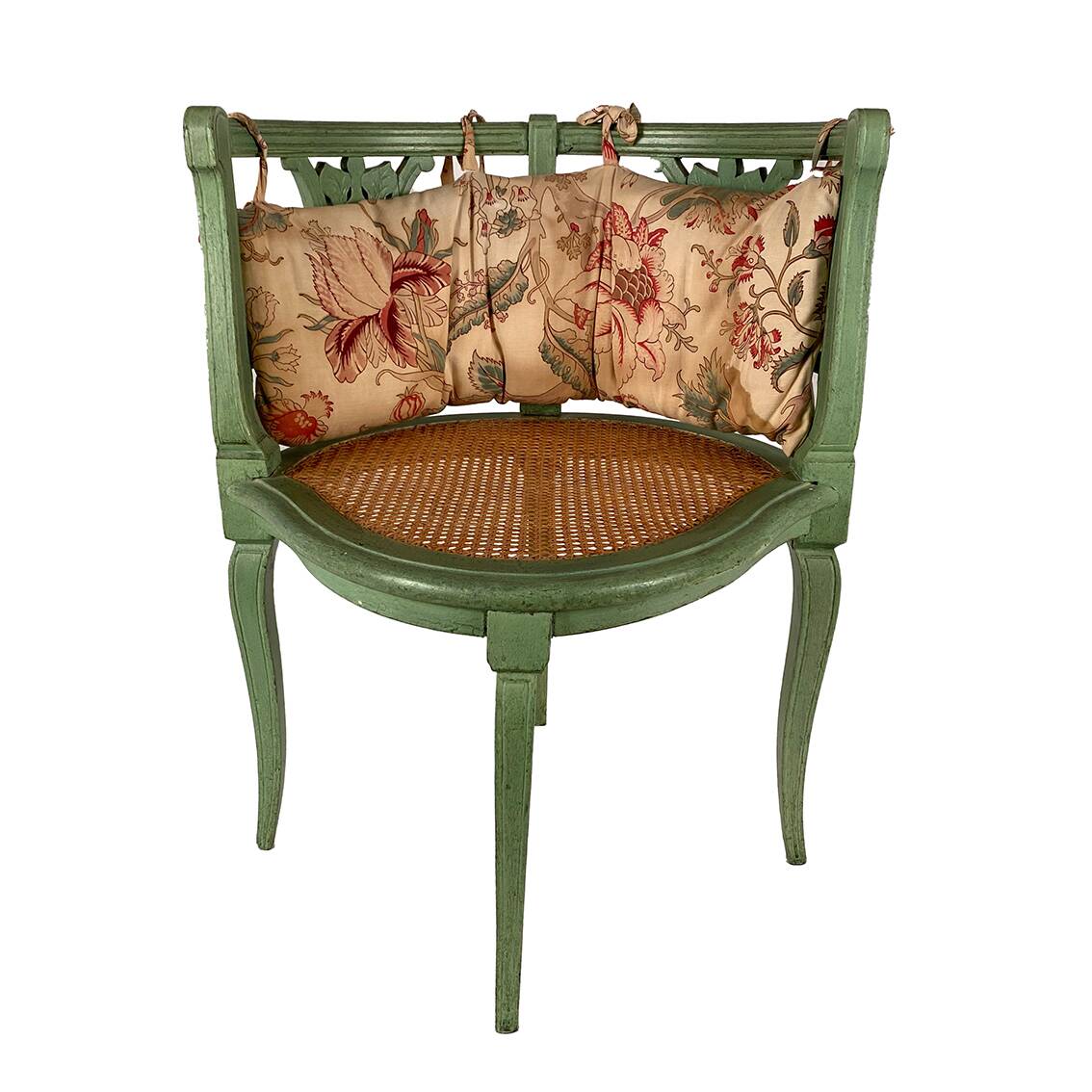 Chaise de coin en bois laqué vert et assise cannée, XXe