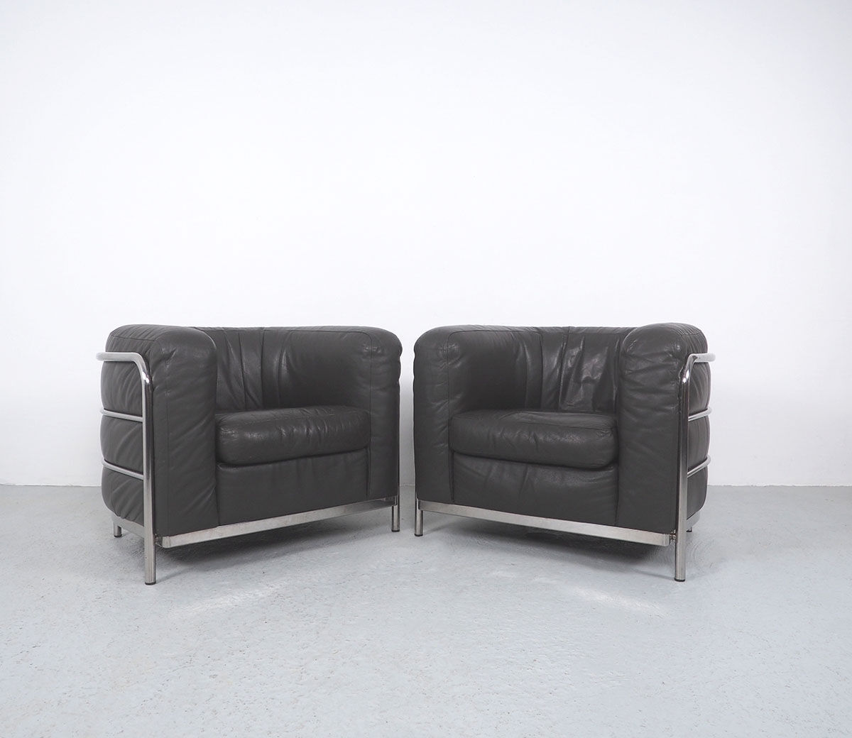 Italian Leather Onda Armchairs from Zanotta, 1980