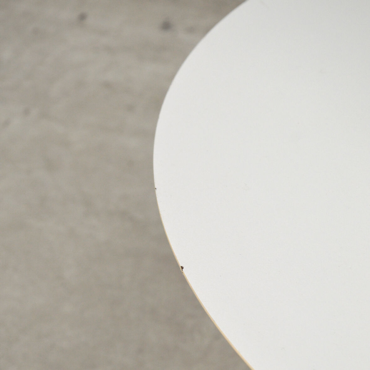 Grosfillex tulip coffee table, 1960