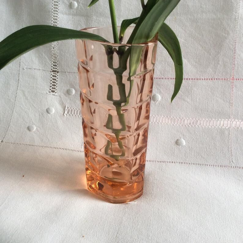 Vintage vase in pink-cut glass art deco Luminarc France