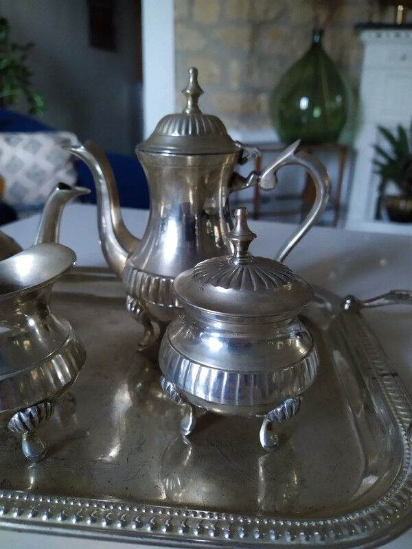Silver metal coffee set