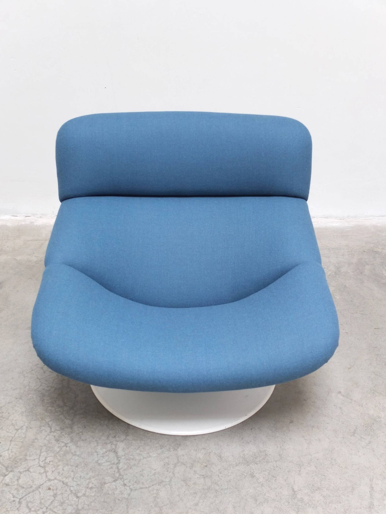 Iconic 'F518' lounge chair by Geoffrey Harcourt for Artifort, 1970s