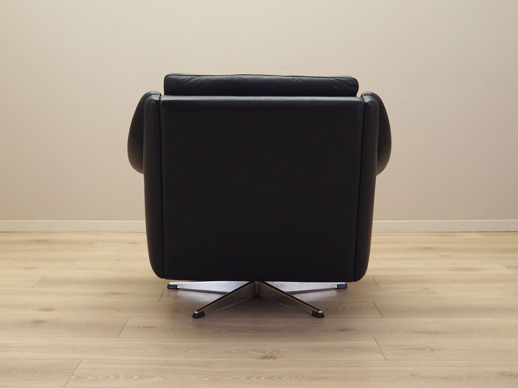 Swivel armchair, Danish design, 1960s, manufacturer: Eran Møbler, designer: