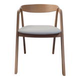 Professional chairs in beech and coated white textile
