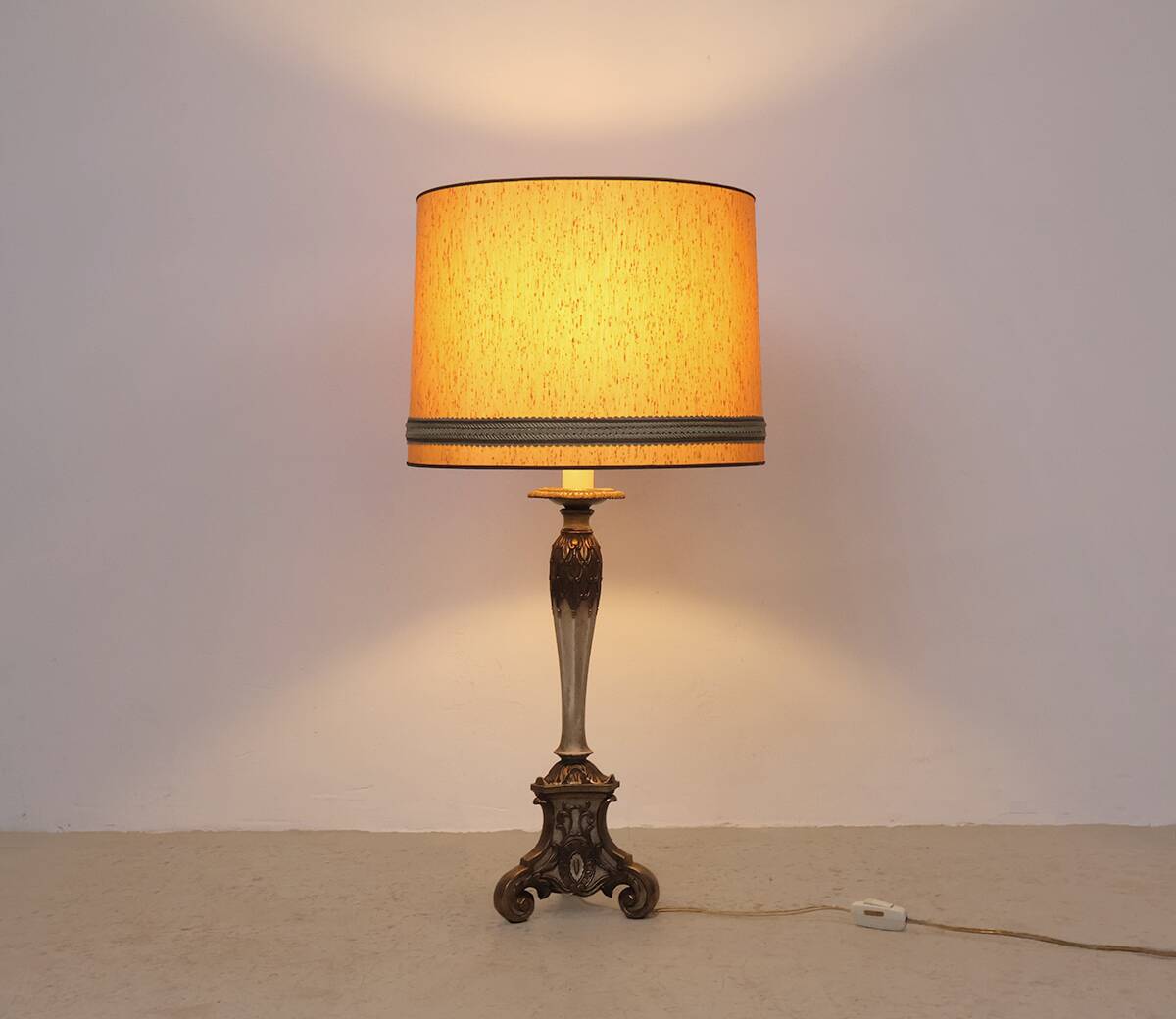 Classic Empire style table lamp, 1950s