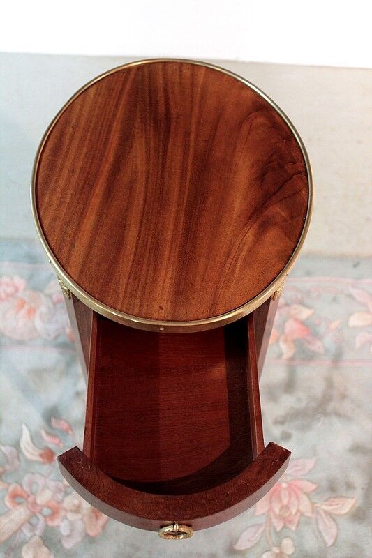 Table-desserte style Louis XVI en acajou XXème