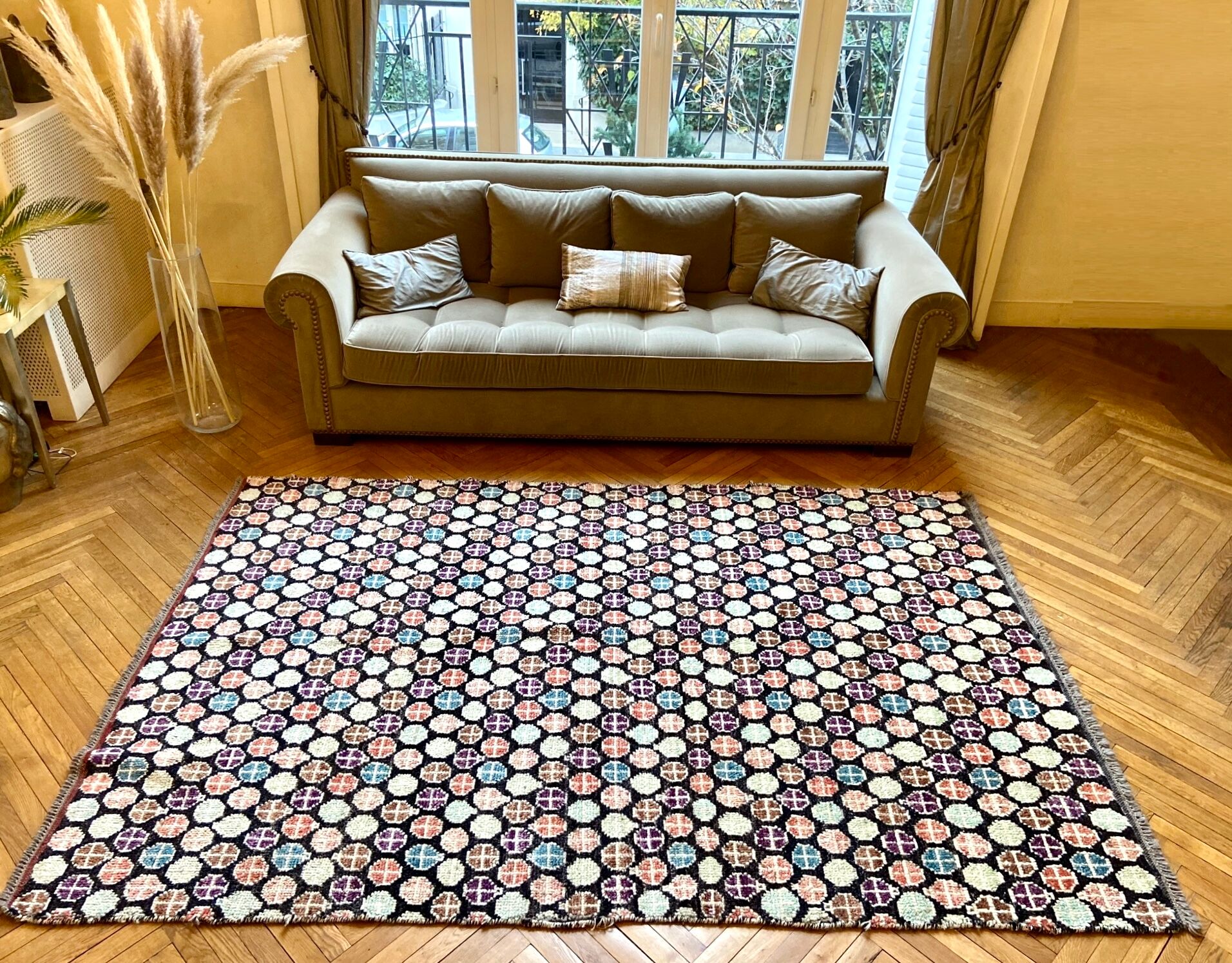Black berber carpet 247 x 154 cm