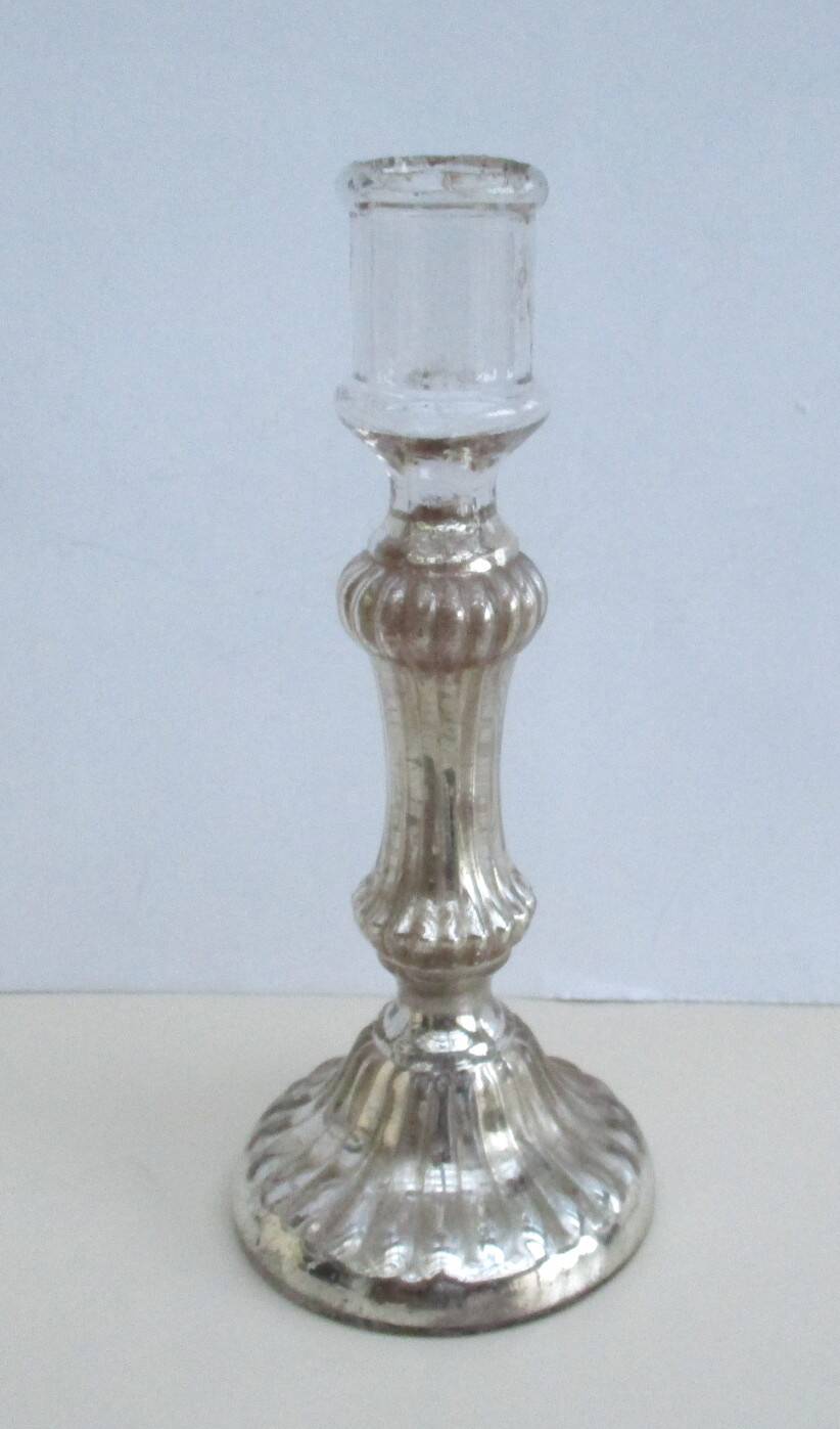 XlXth eglomisé glass candle holder