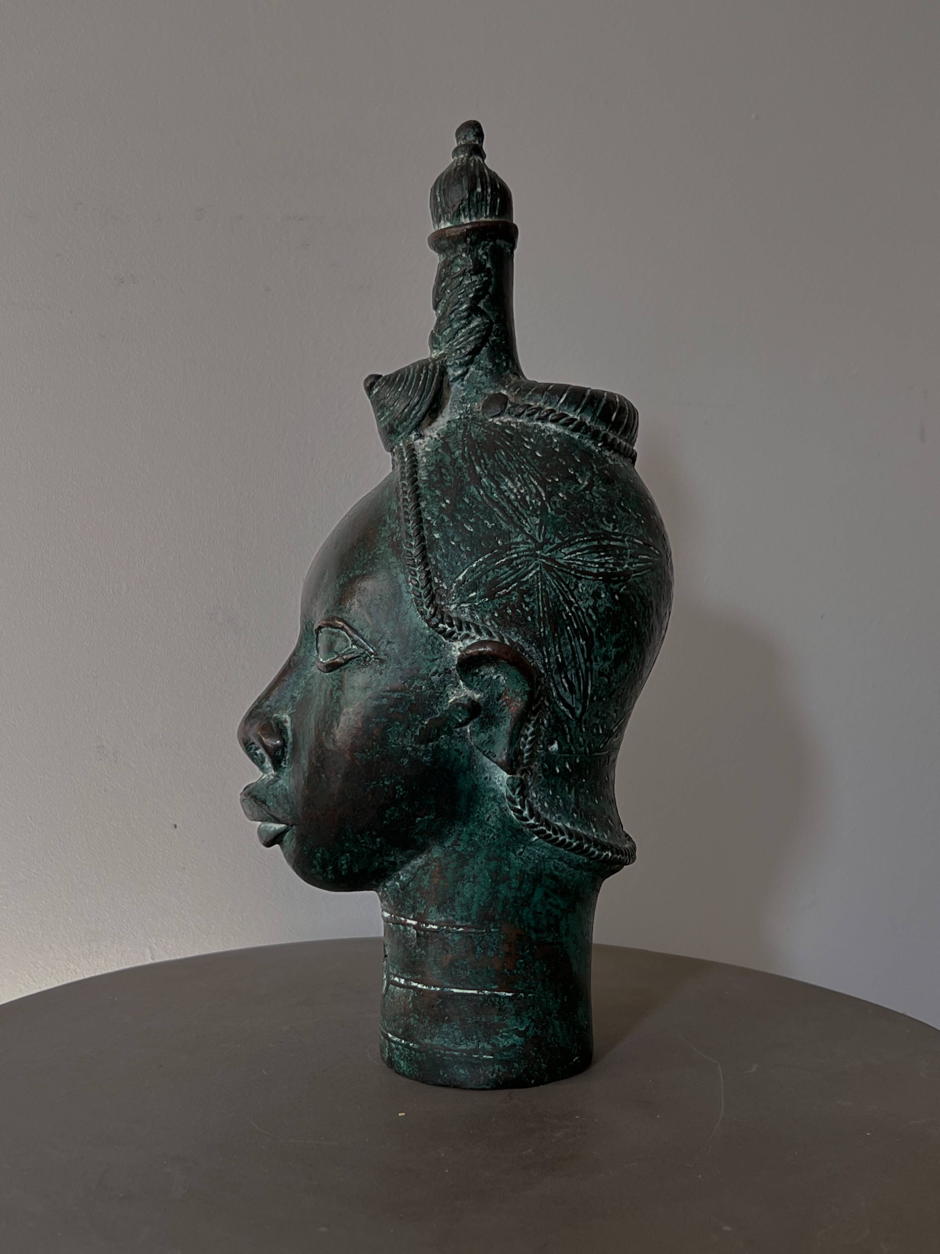 Ife head with bronze headdress (Nigeria)