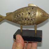 Poisson en bronze sur socle Inde
