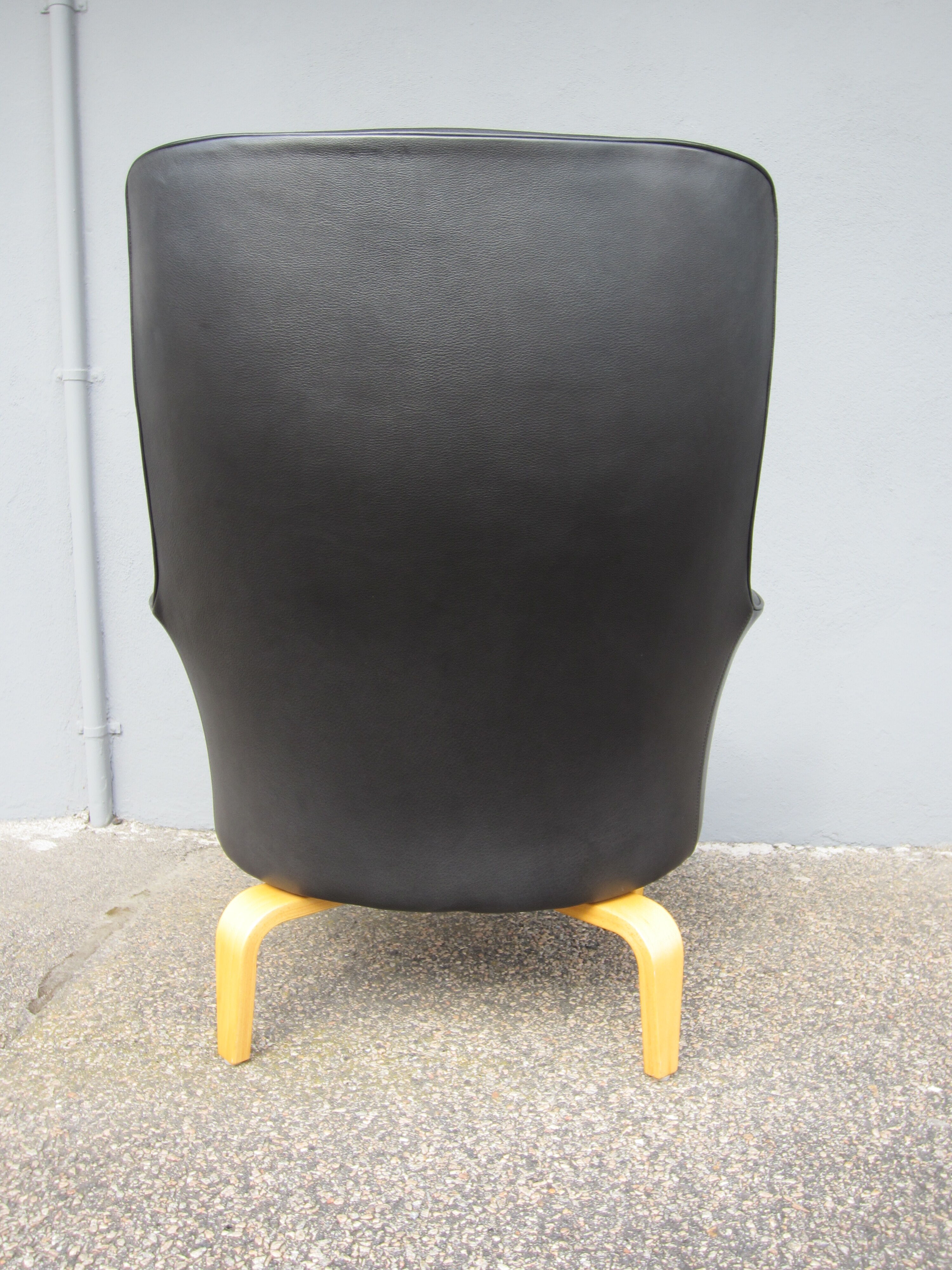Pilot Scandinavian armchair by Arne Norell in black leather