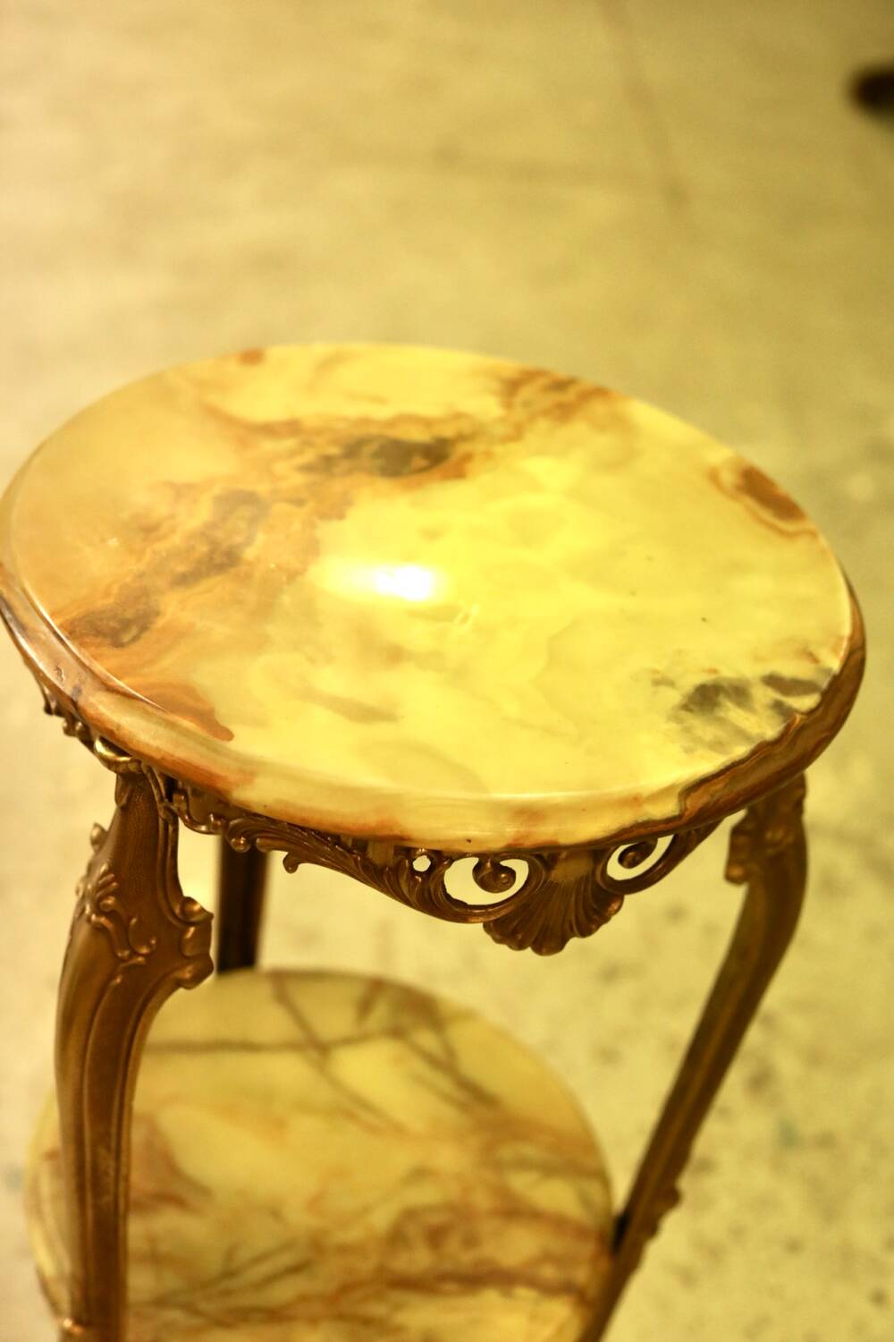 Antique gilded rococo gueridon with 2 onyx tops – Napoleon III