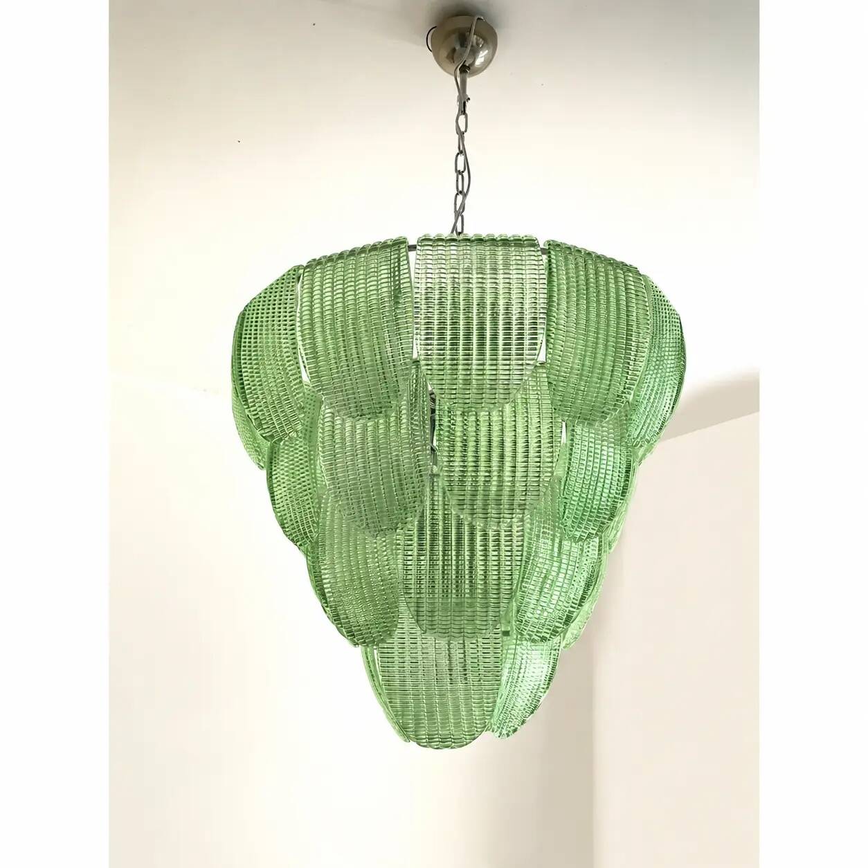 Elegant Contemporary Diamanted Petals Murano Glass Chandelier by Simoeng