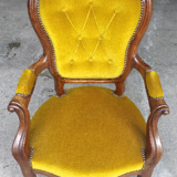 Two "victorien" style chairs