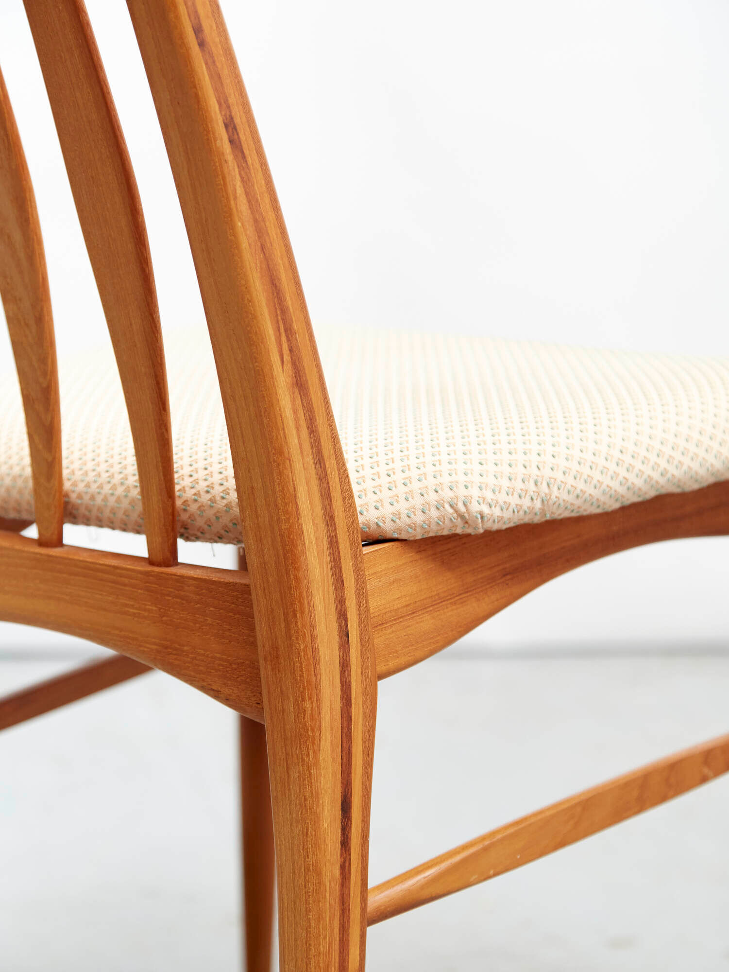 Niels Koefoed "Eva" chairs for Koefoeds Hornslet M'belfabrik