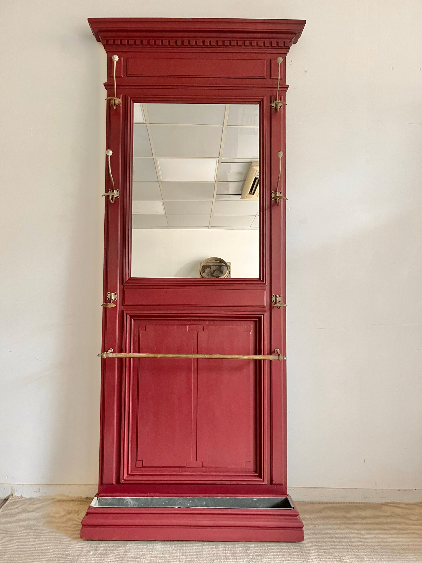 Wardrobe from the late 1800s