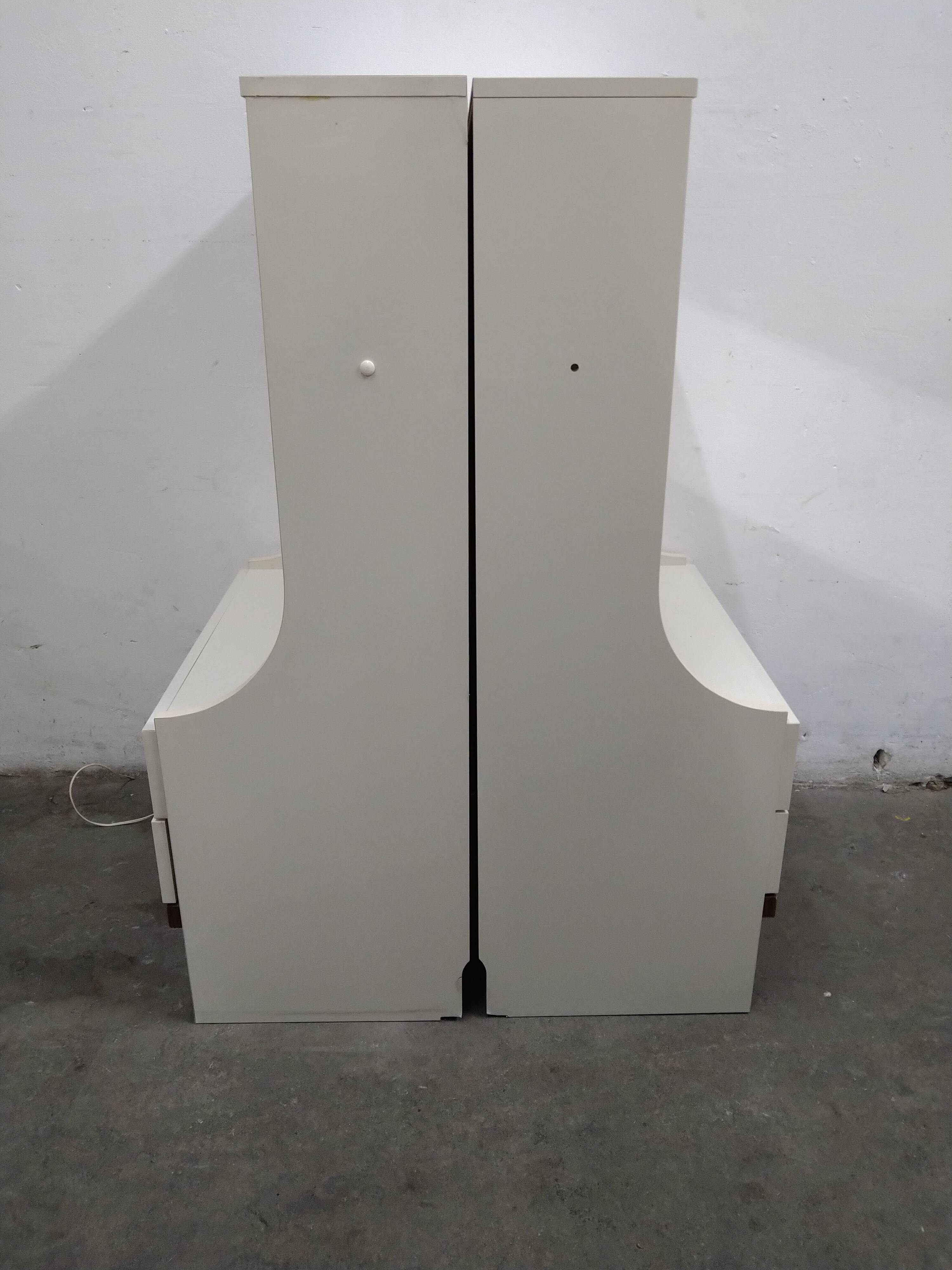 2 vintage dressing / bedside tables