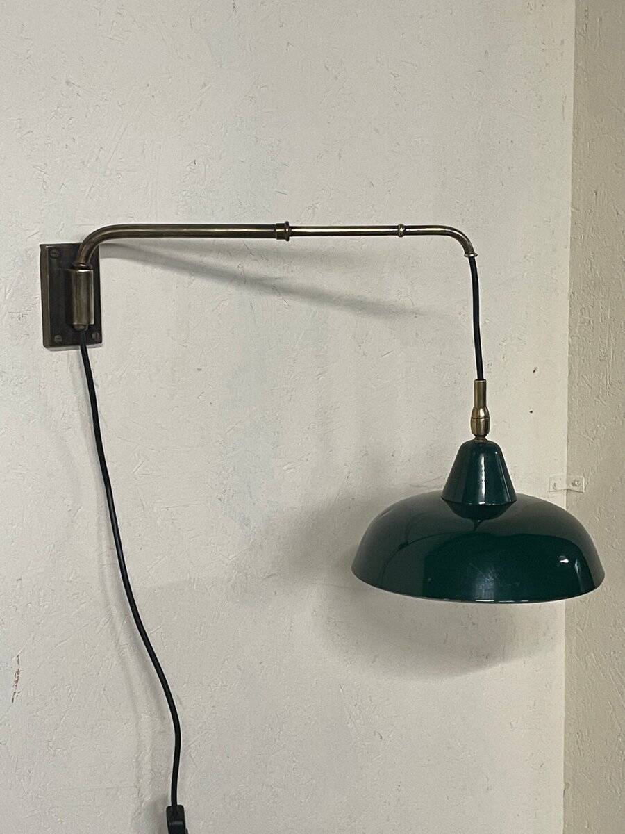 Small wall lamp with extendable arm, 1940s-1950s.