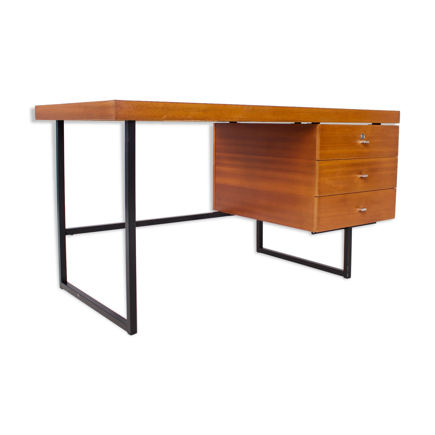 "Standard" office by Pierre Guariche