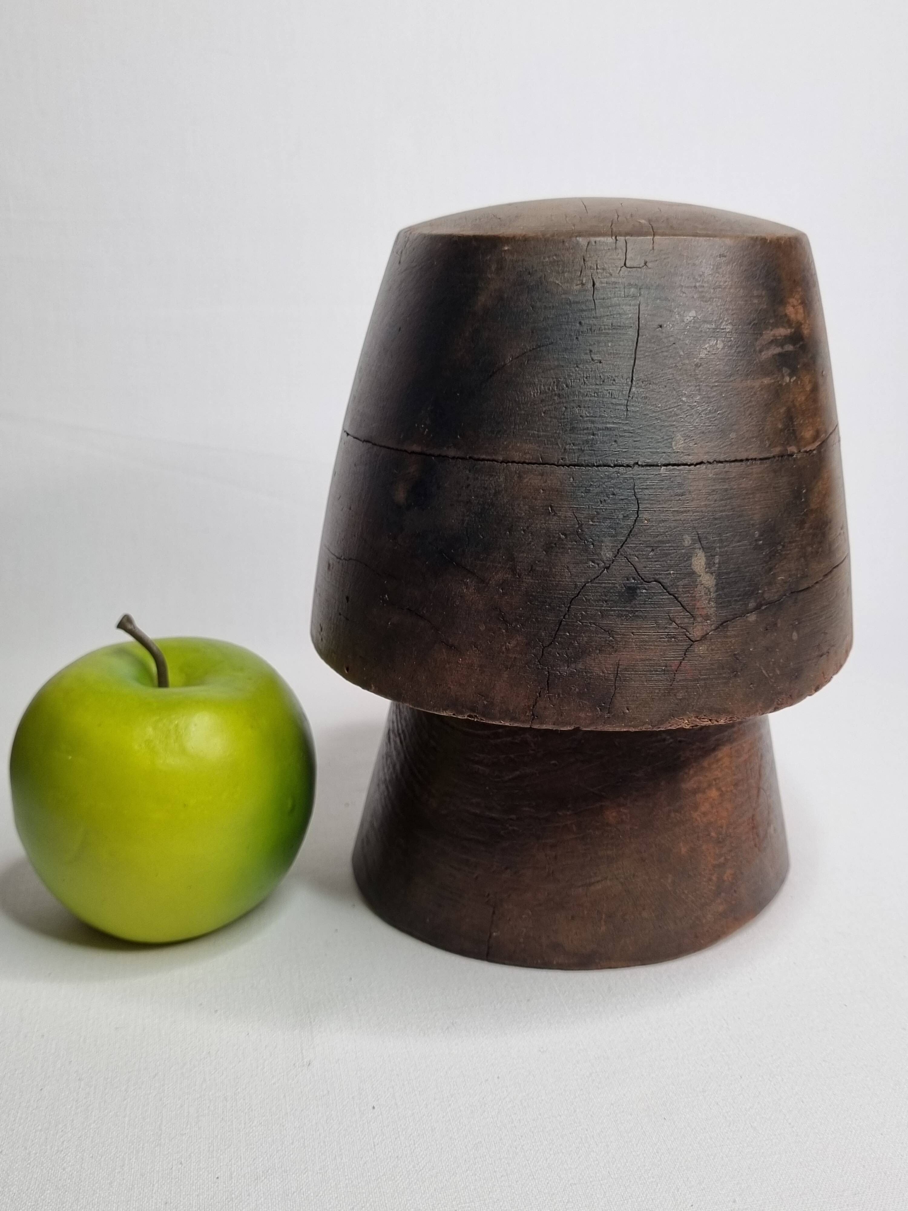 Hat form on solid wood stand, 1900s period