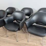 Set of 6 "Conference" chairs by Eero Saarinen for Knoll International