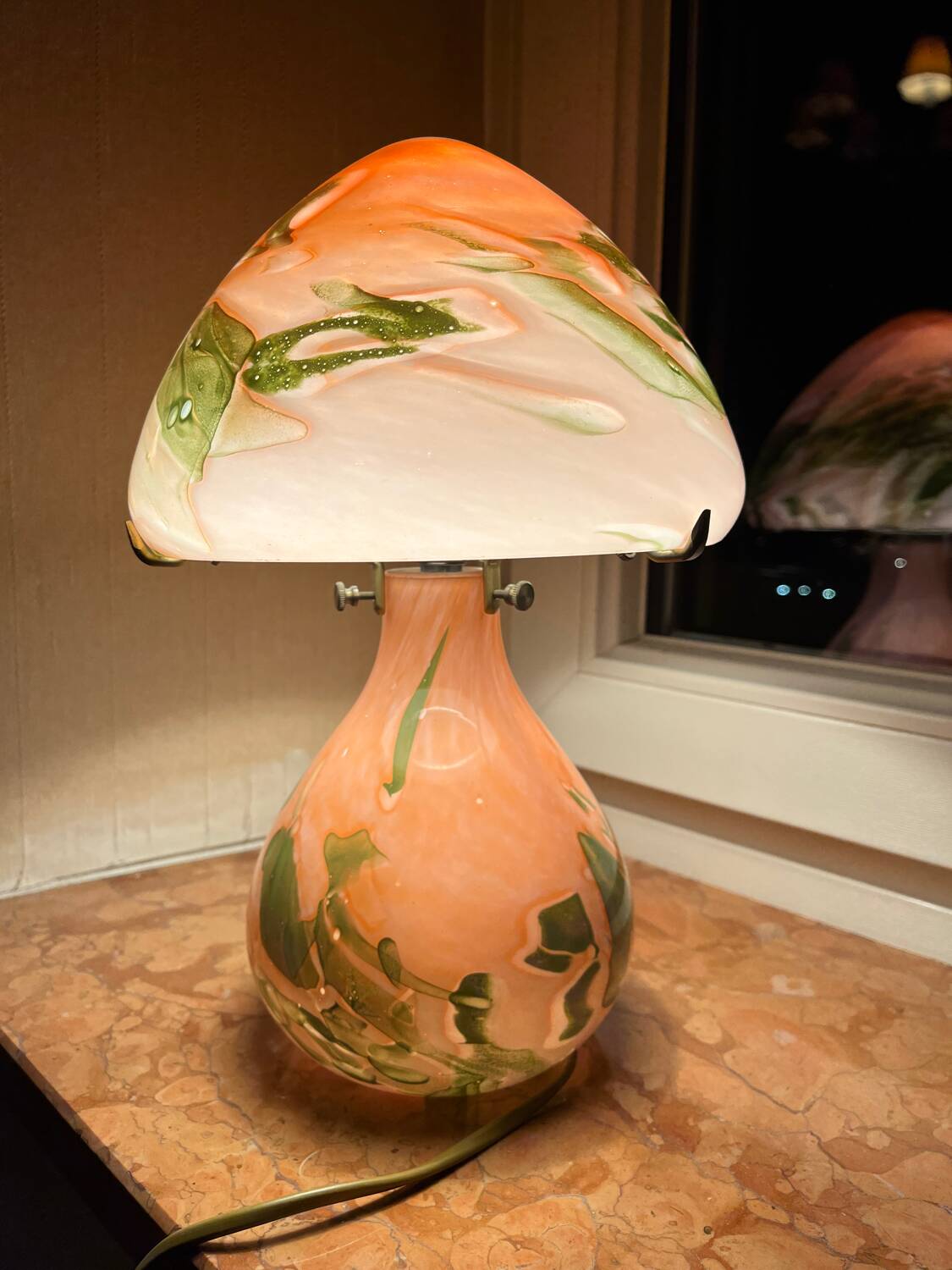 La Rochere glass paste lamp