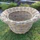 Cache pot rond "king size " en rotin vintage années 70