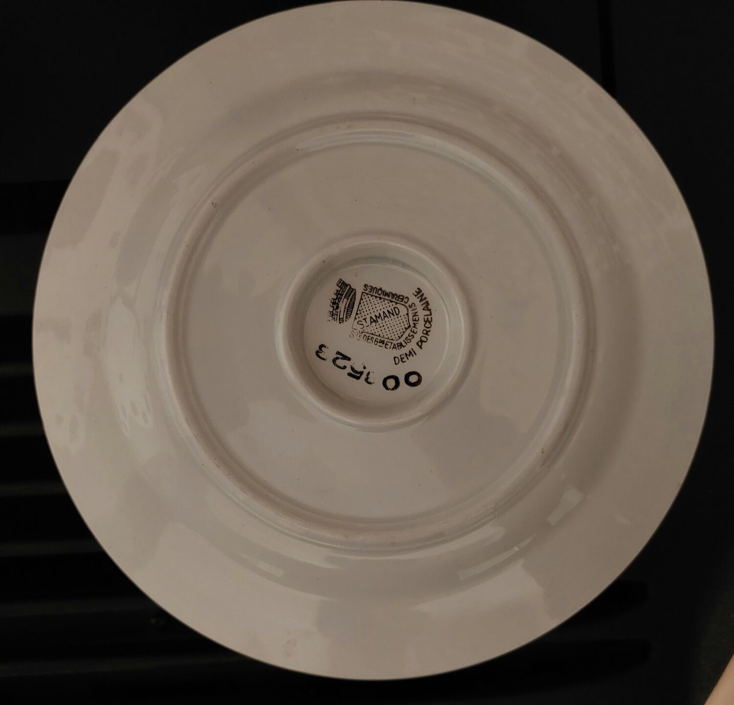 Saucière demi porcelaine Saint Amand