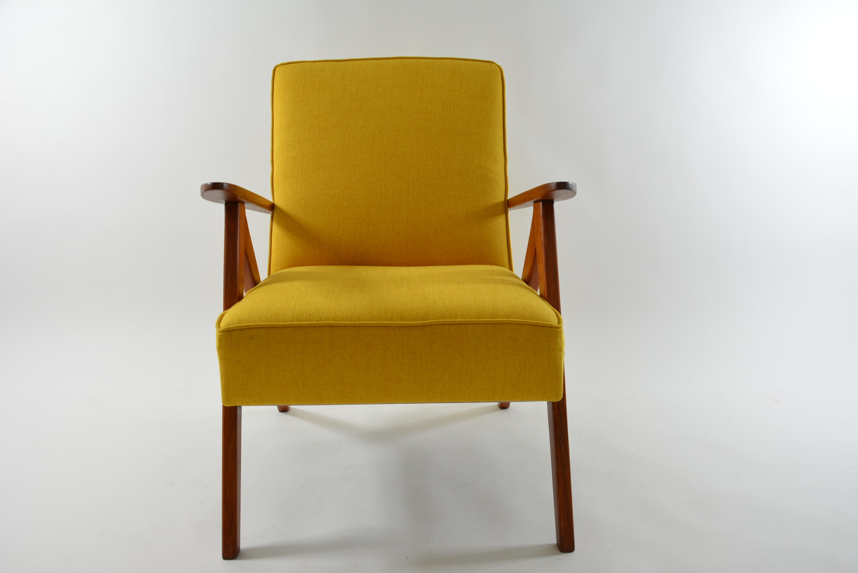Yellow KOMPAS armchair top back