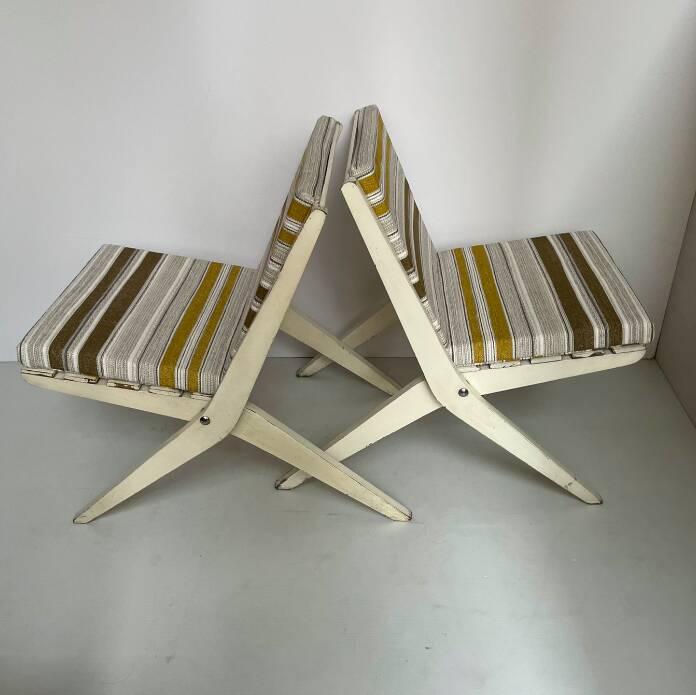 Pair of indoor/outdoor folding armchairs