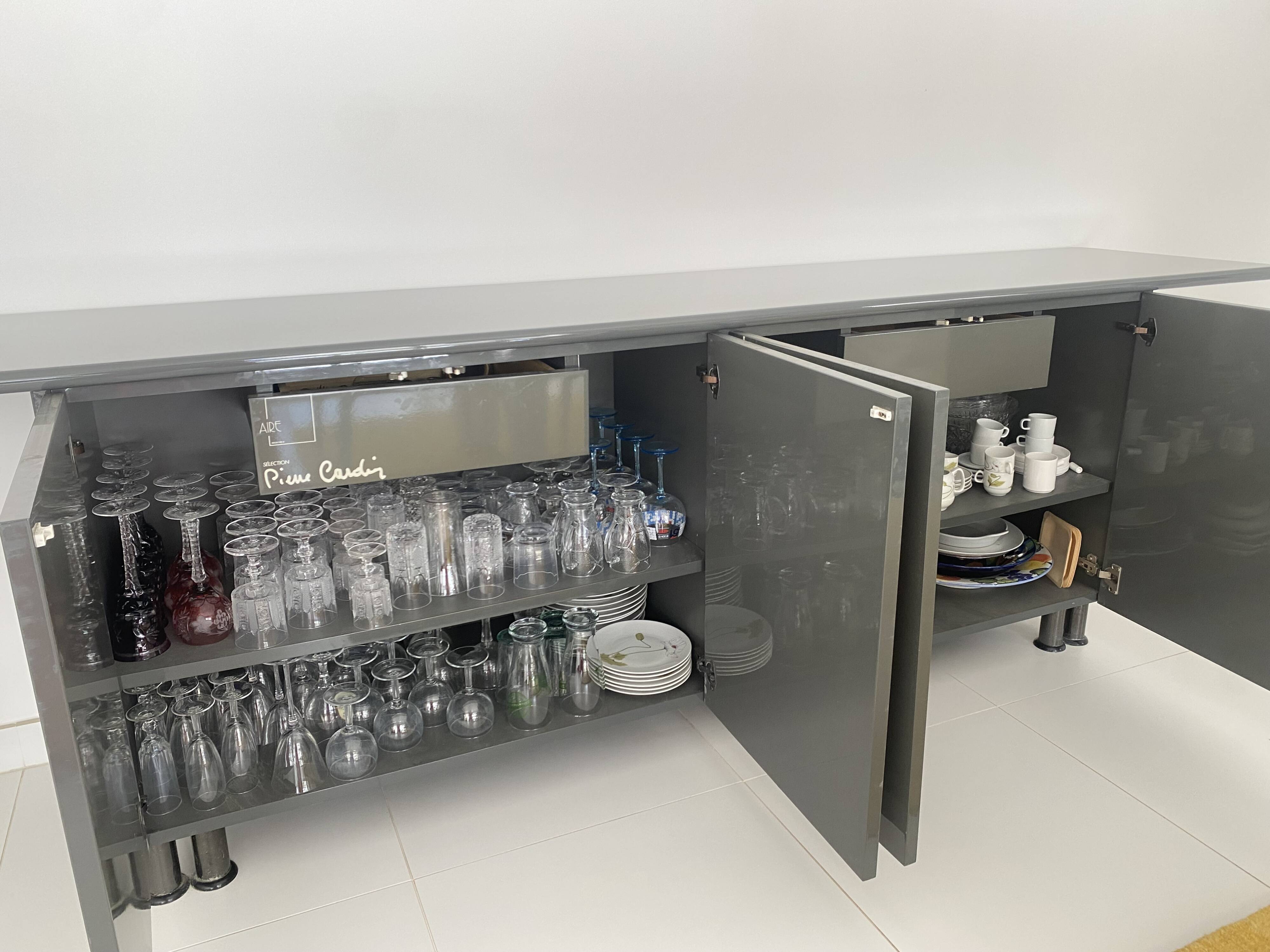 Grey lacquered Grand Buffet Pierre Cardin with drawers