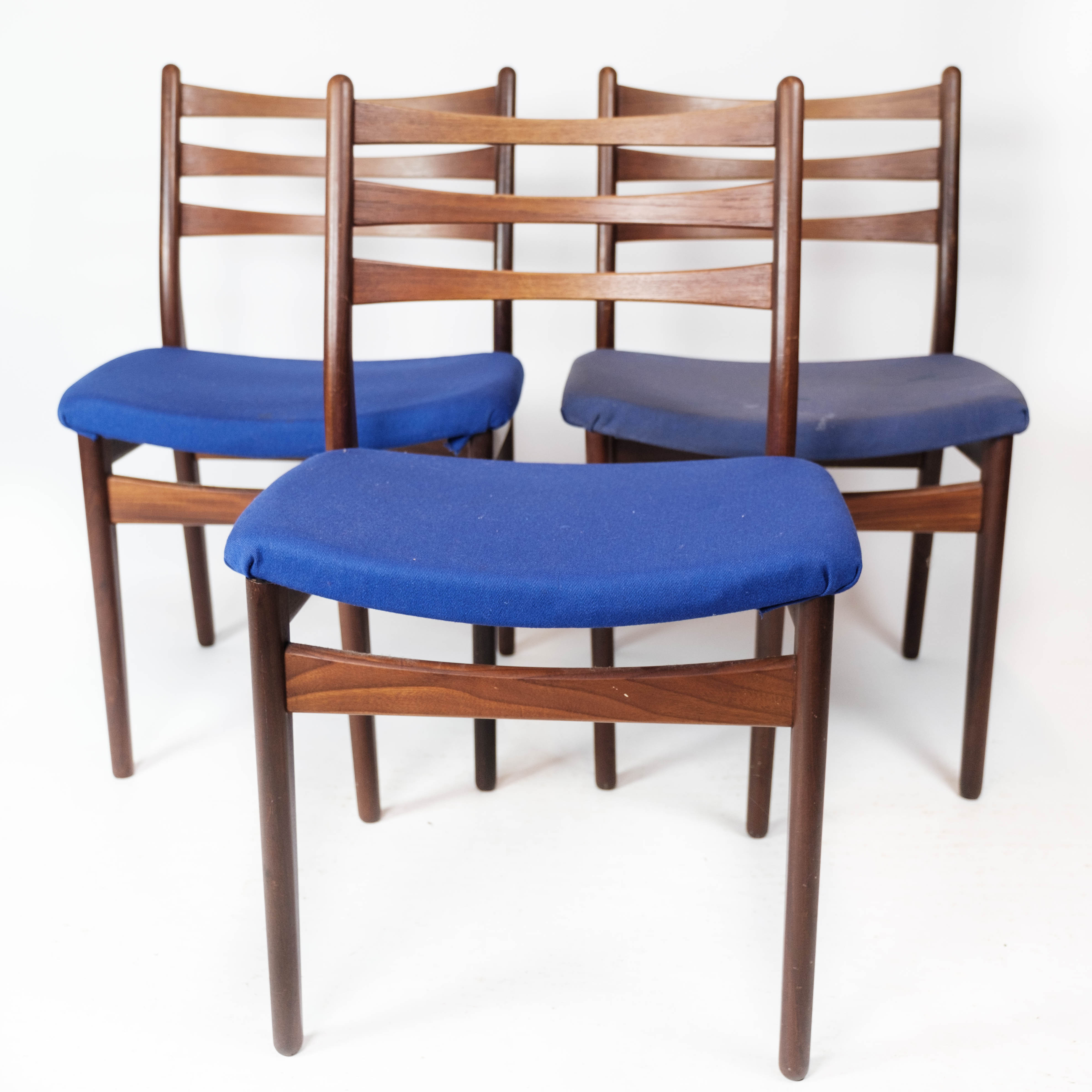 Set of three dining room chairs in teak Danish design, 1960s