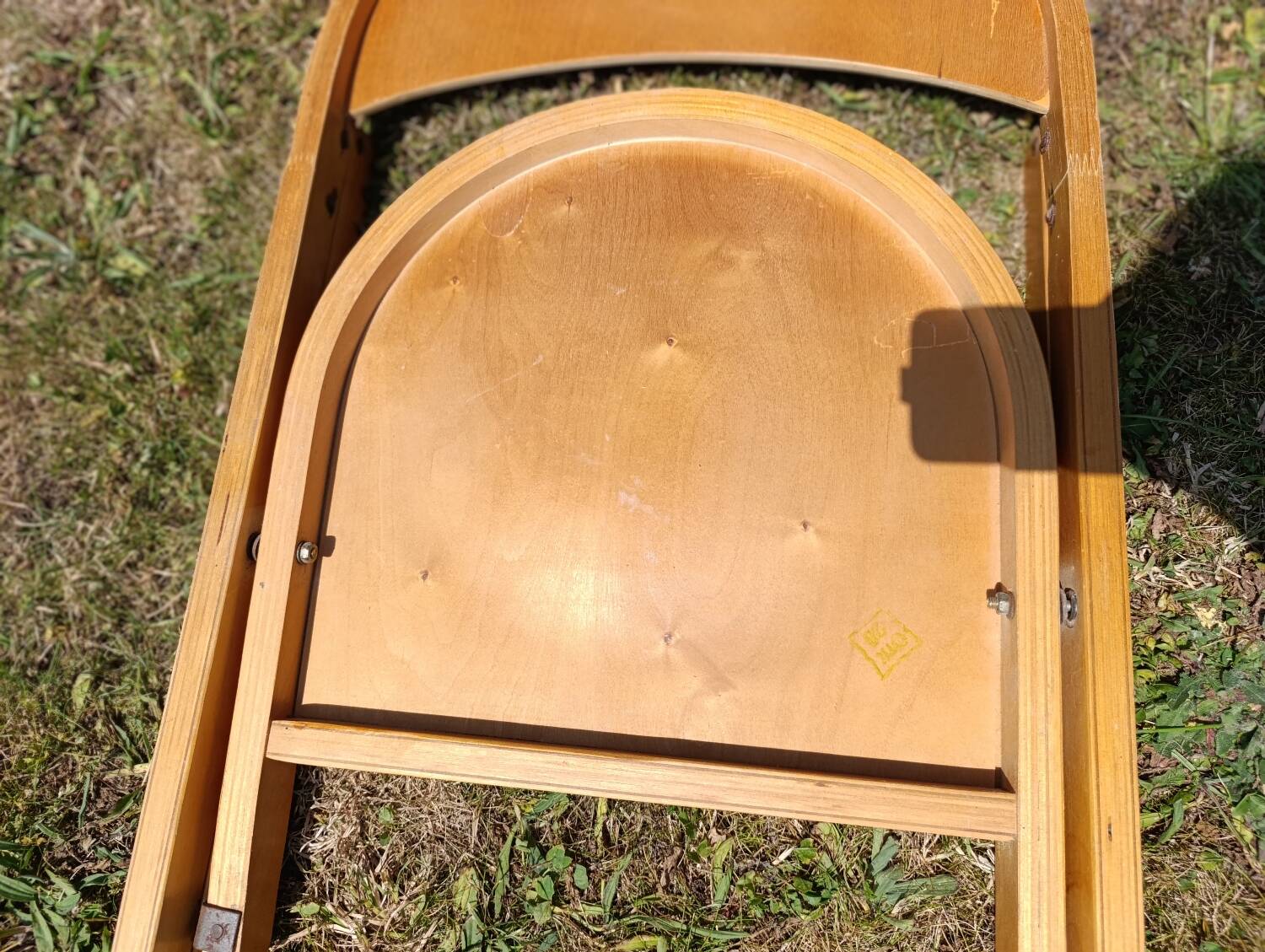 OTK folding wooden chair