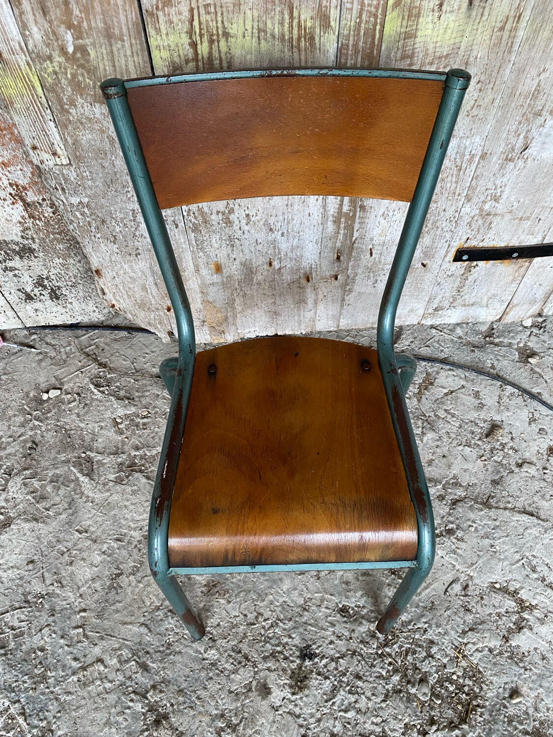 Vintage chair mullca model 510 green metal + wooden seat and back in burgundy