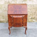 Secrétaire commode Style Queen Anne