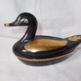 Duck box in black and golden lacquered wood