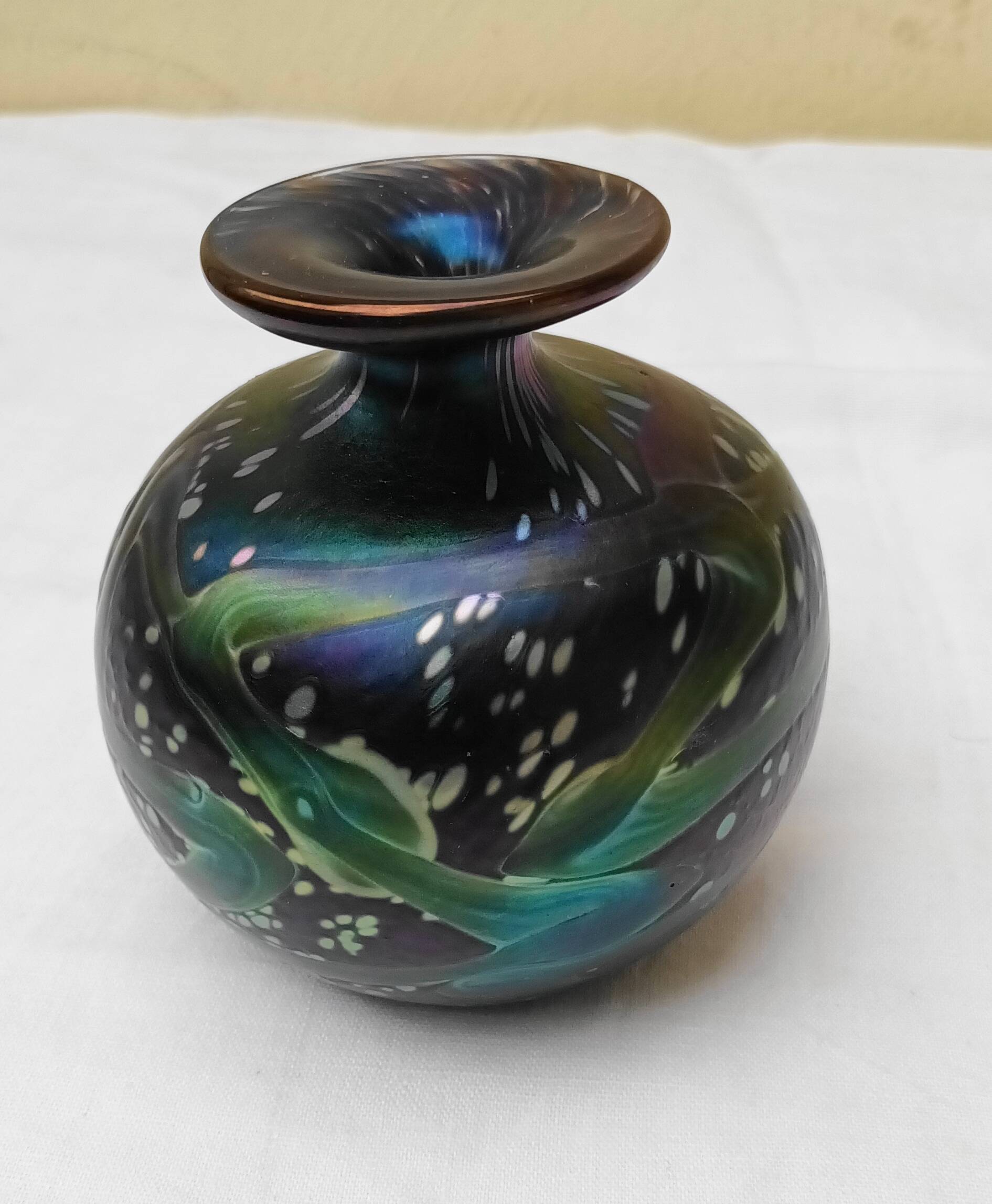 Murano glass ball vase signed Melina