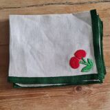 Set of 4 hand-embroidered linen napkins